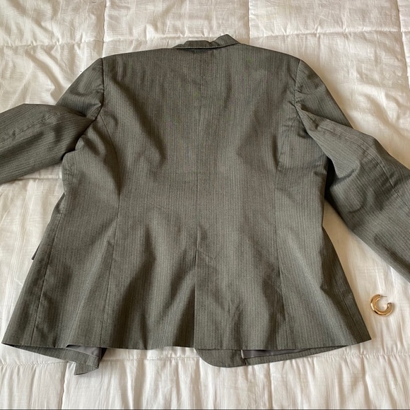 Vintage Oversized Blazer - Picture 13 of 13